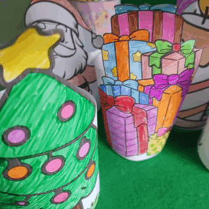 Cones de Natal – Atividade para Colorir e Montar