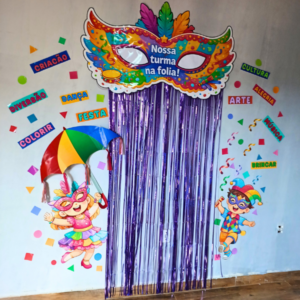 Painel de Carnaval – Nossa Turma na Folia